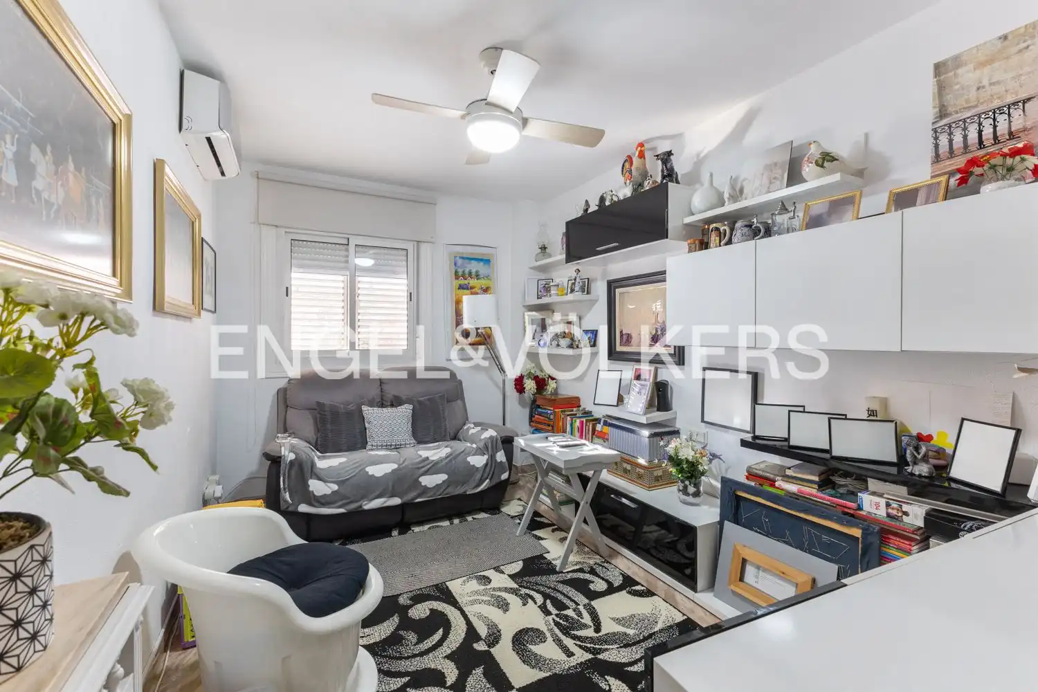 Living room of Flat for sale in El Puig de Santa Maria  with Heating and Balcony