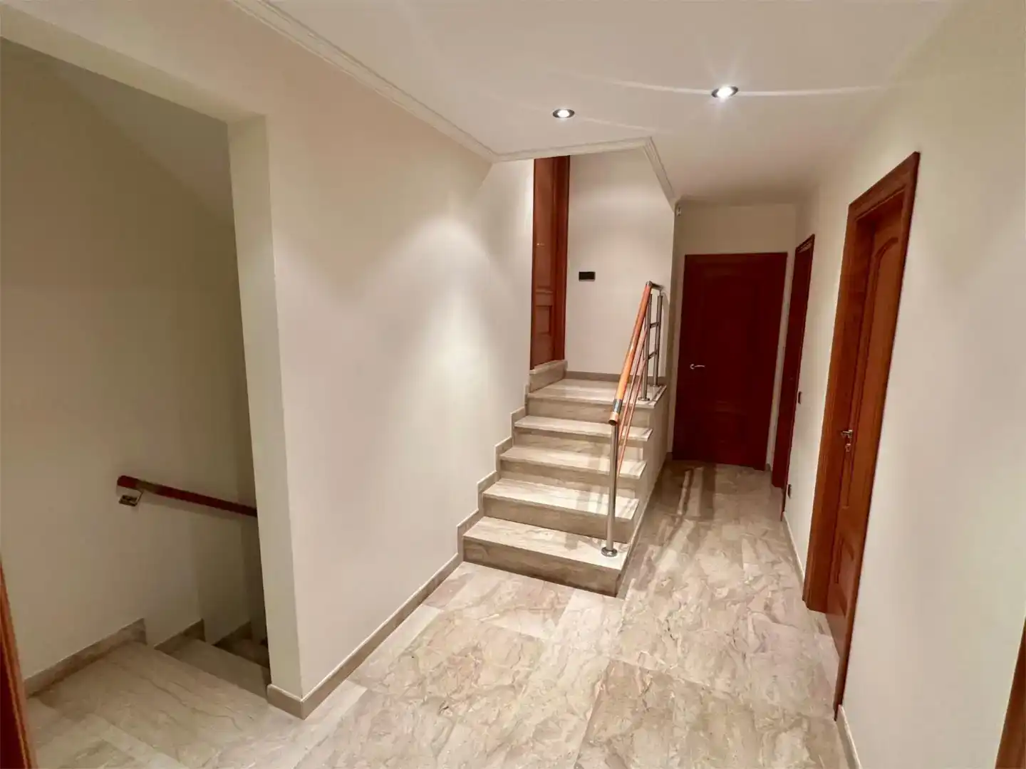 Casa adosada en venta en Campdevànol con Balcón