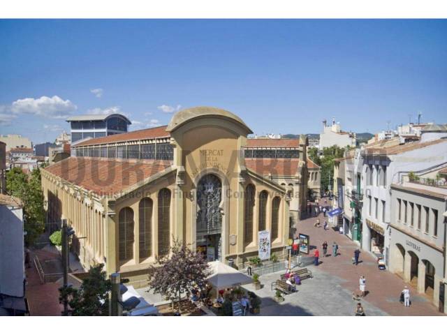 Local comercial en Venta en Barri del Centre