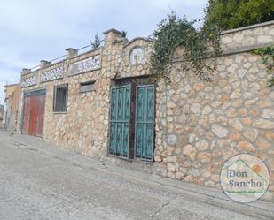 Exterior view of House or chalet for sale in Olivares de Duero