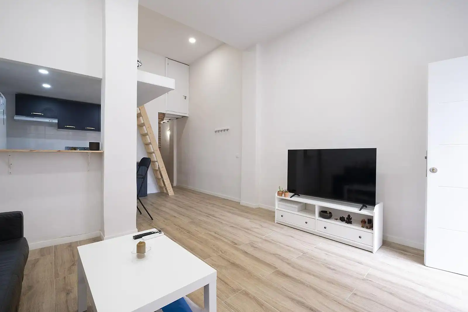 Sala de estar de Piso en venta en Majadahonda con Aire acondicionado y Parquet