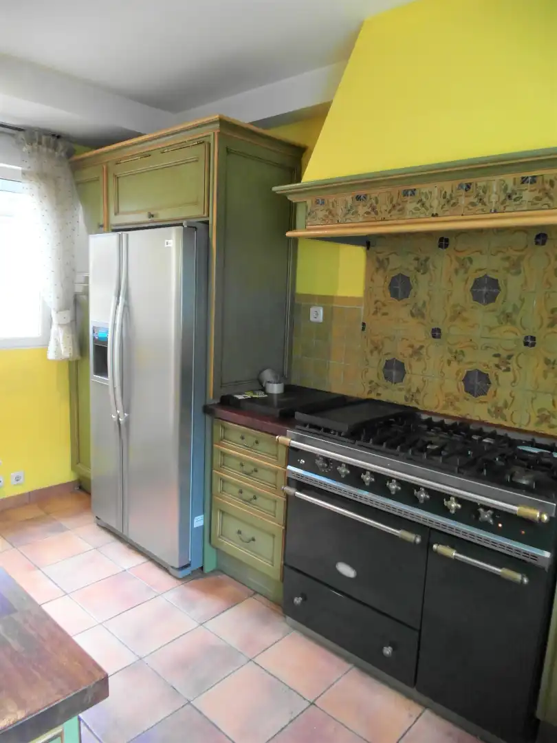 Cocina de Casa adosada en venta en Madrid con Aire acondicionado, Calefacción y Jardín privado