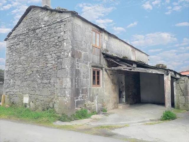 Casa-chalet en Venta en A Capela