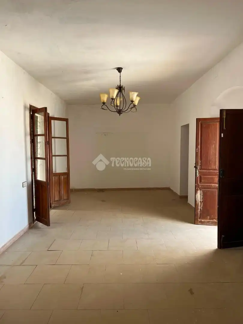 Casa o xalet en venda en Carmona amb Aire condicionat i Alarma