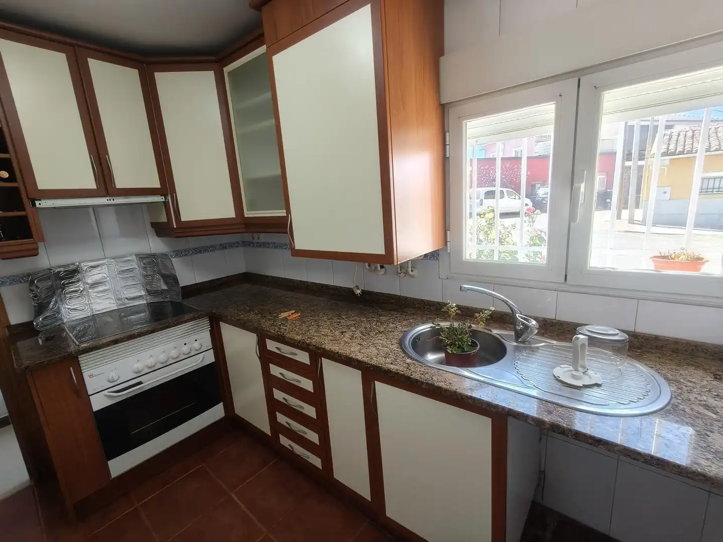 Cuina de Casa o xalet en venda en Zamora Capital  amb Calefacció, Moblat i Alarma