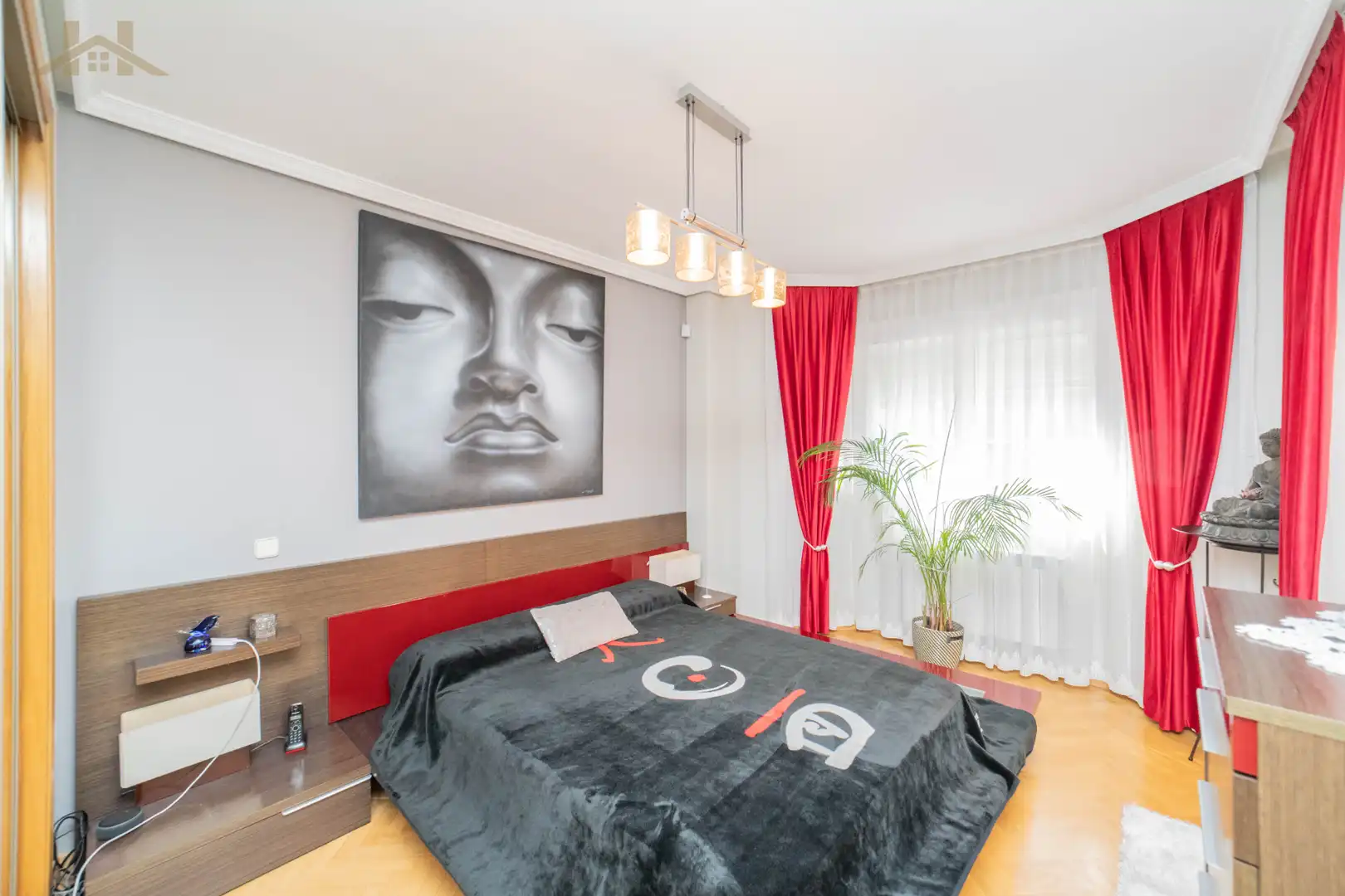 Bedroom of Detached homes for sale in Móstoles  with Air Conditioner, Heating and Private garden