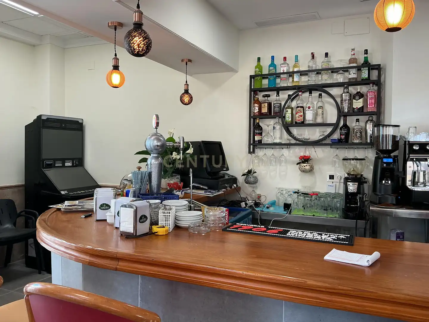 Local comercial en traspàs a Calle Tamarindos, Benalmádena, Spain, imagen 6