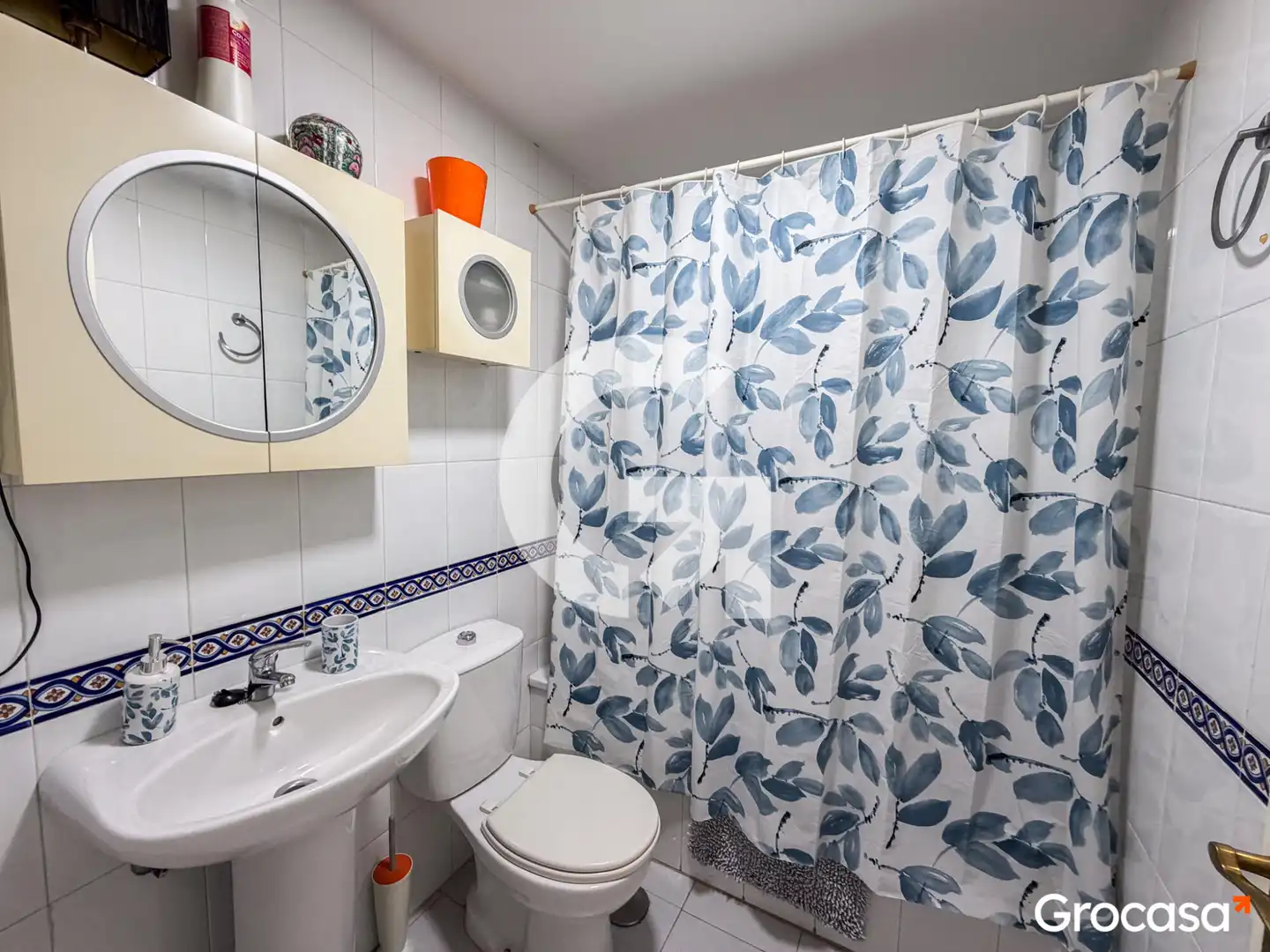 Badezimmer von Dachboden zum Verkauf in Rincón de la Victoria mit Privatgarten, Terrasse und Ofen