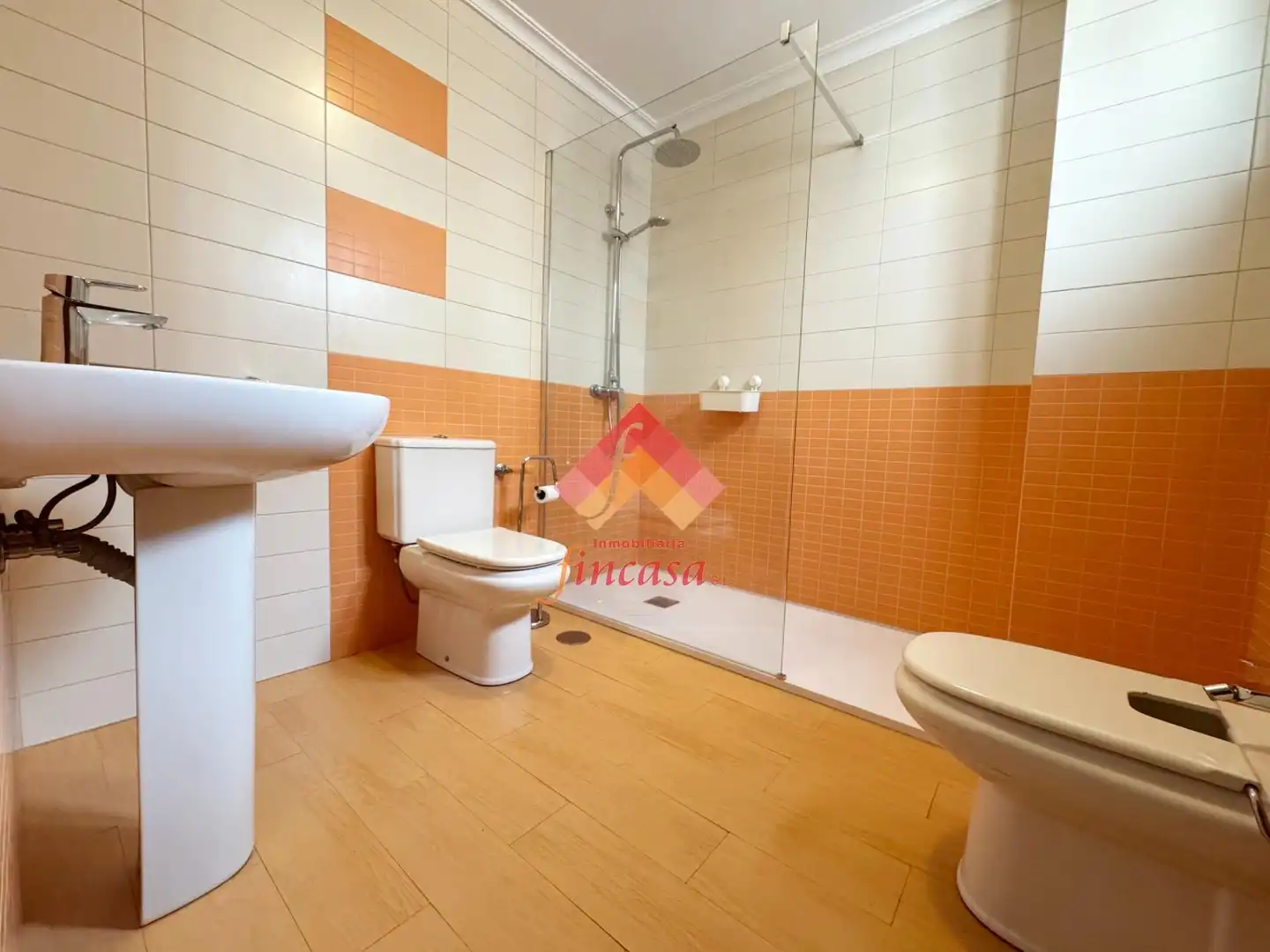 Baño de Piso de alquiler en Ronda