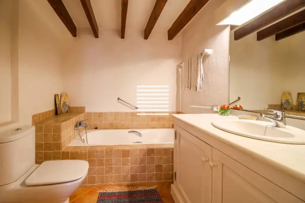 Baño de Casa adosada en venta en Pollença con Aire acondicionado y Amueblado