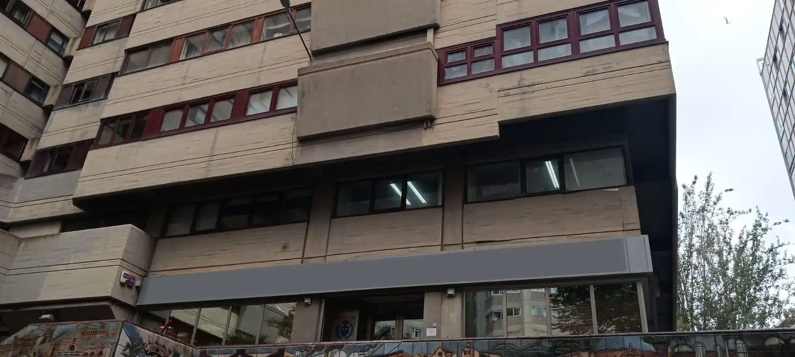 Vista exterior de Oficina en venda en A Coruña Capital  amb Aire condicionat, Calefacció i Traster