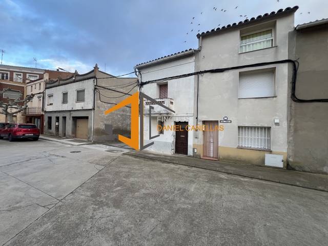 Casa-chalet en Venta en Avinguda Urgell en Tornabous