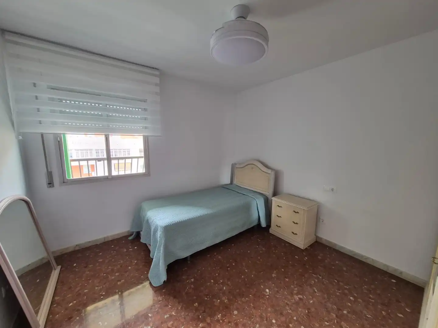 Schlafzimmer von Wohnung zur Miete in Málaga mit Klimaanlage, Heizung und Terrasse