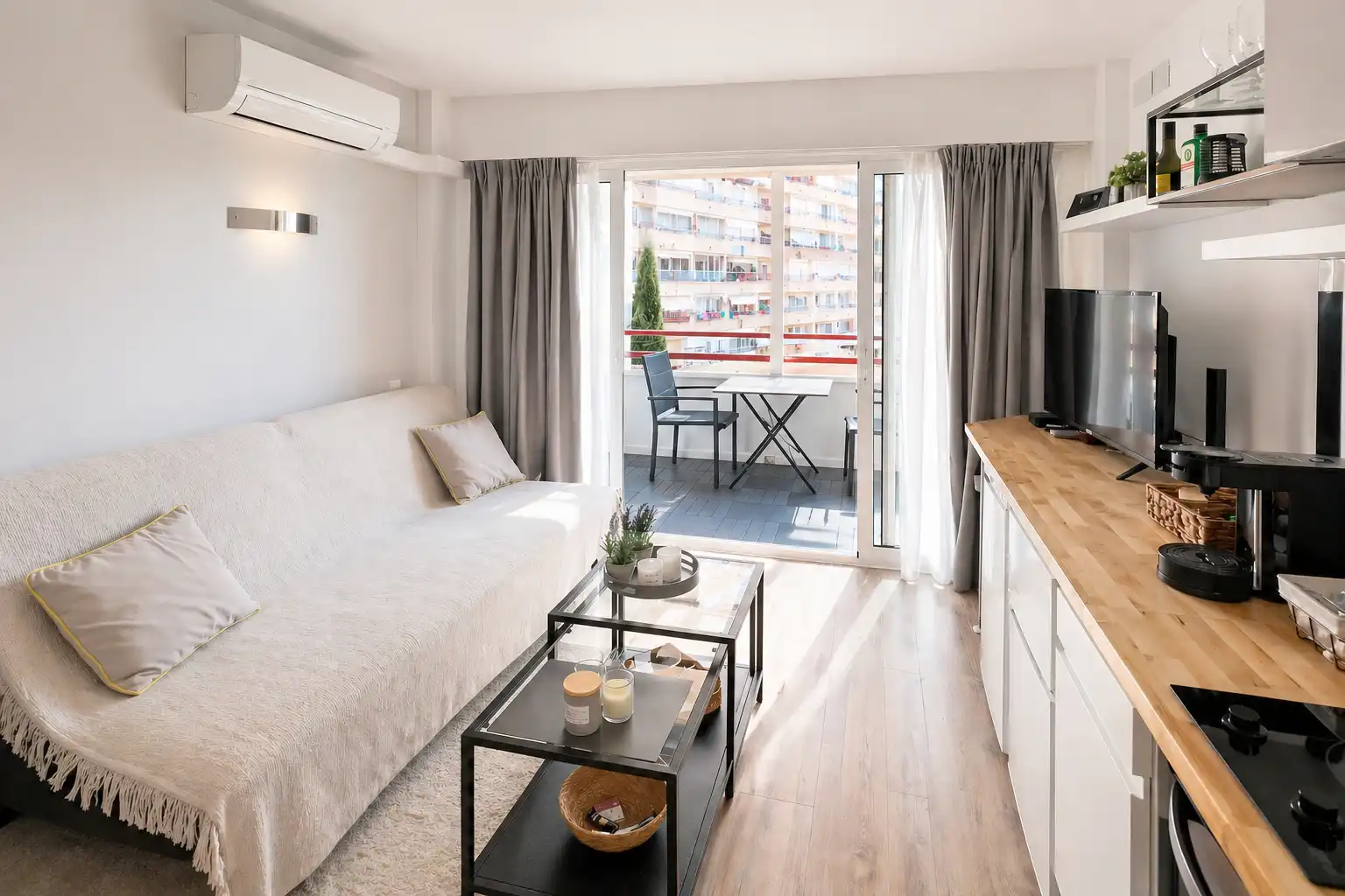 Habitación de Estudio en venta en Roses con Aire acondicionado, Parquet y Amueblado