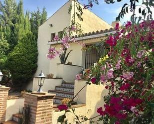 Exterior view of House or chalet for sale in Estepona  with Air Conditioner, Private garden and Terrace