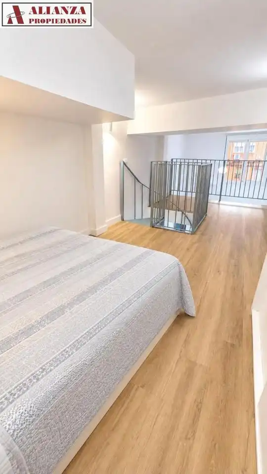 Bedroom of Study for rent in Málaga  with Air Conditioner
