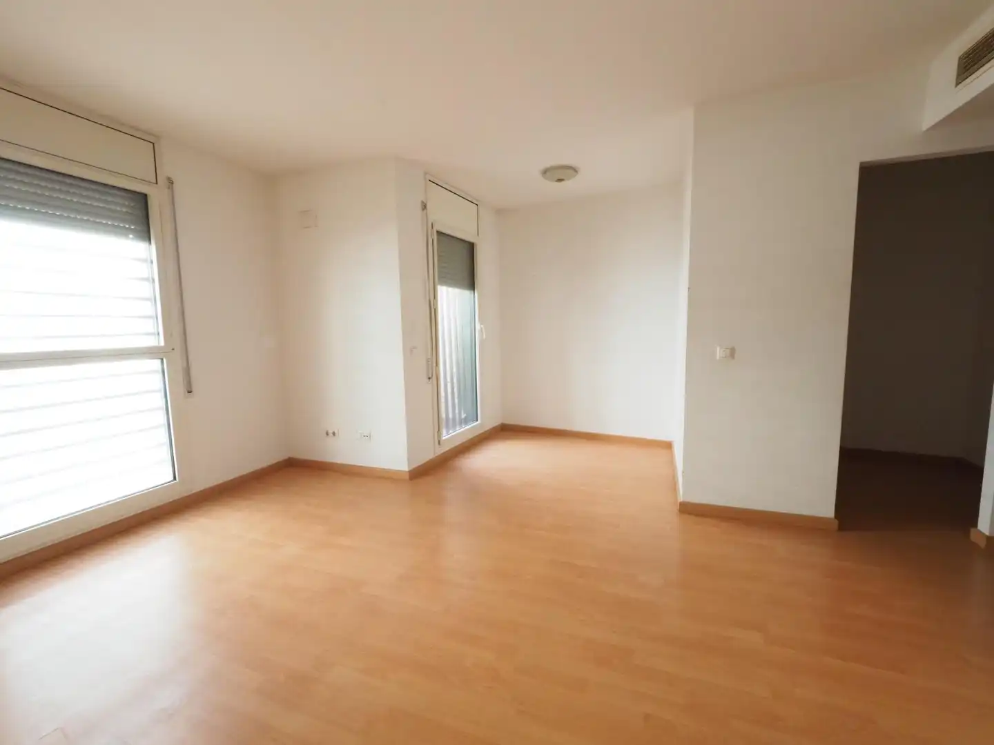 Wohnzimmer von Maisonette zum Verkauf in Vila-seca mit Parkett