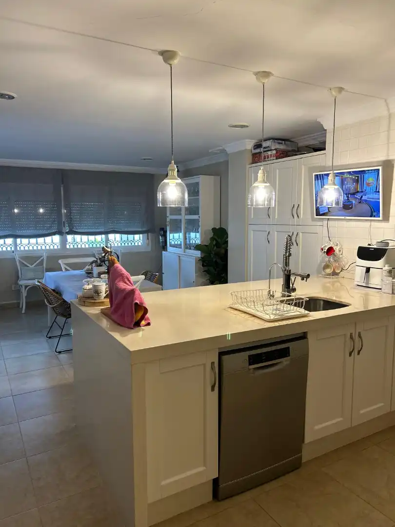 Casa bifamiliare con balcone in vendita a Calle Enebro 17, imagen 3