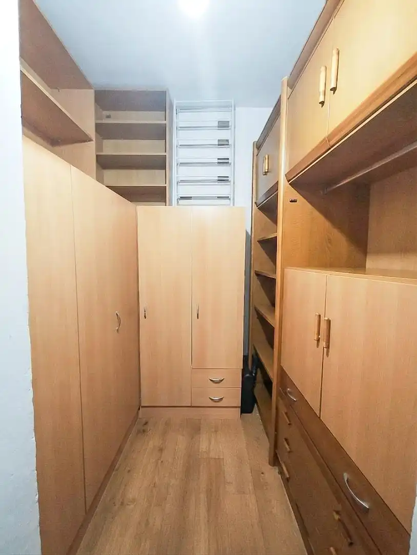Dormitori de Pis en venda en Puertollano amb Aire condicionat, Parquet i Moblat