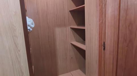 Foto 4 de Piso en venta en Avenida Medina Olmos, 10, Guadix, Granada