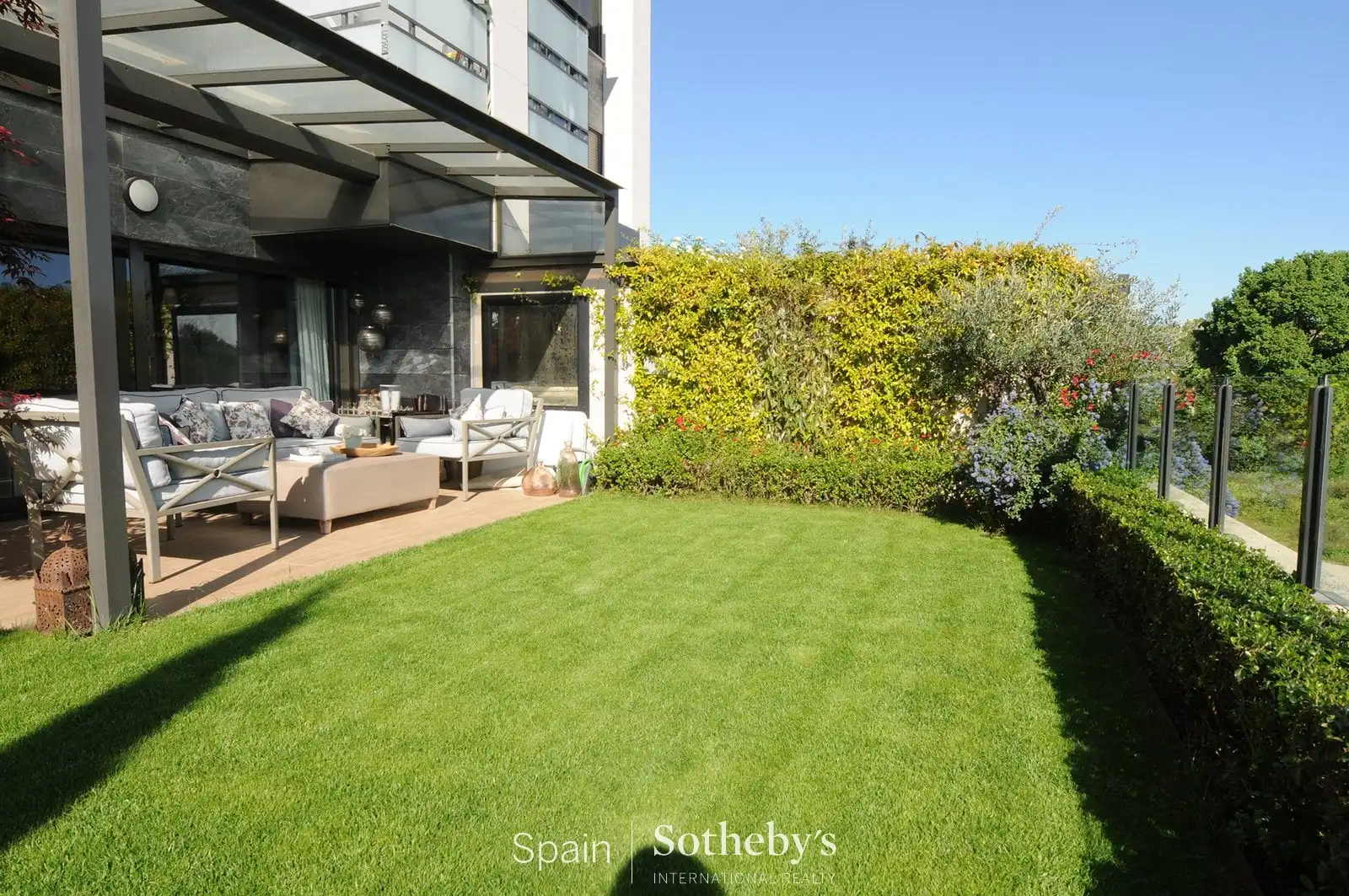 Jardín de Apartamento en venta en La Moraleja con Aire acondicionado, Terraza y Trastero