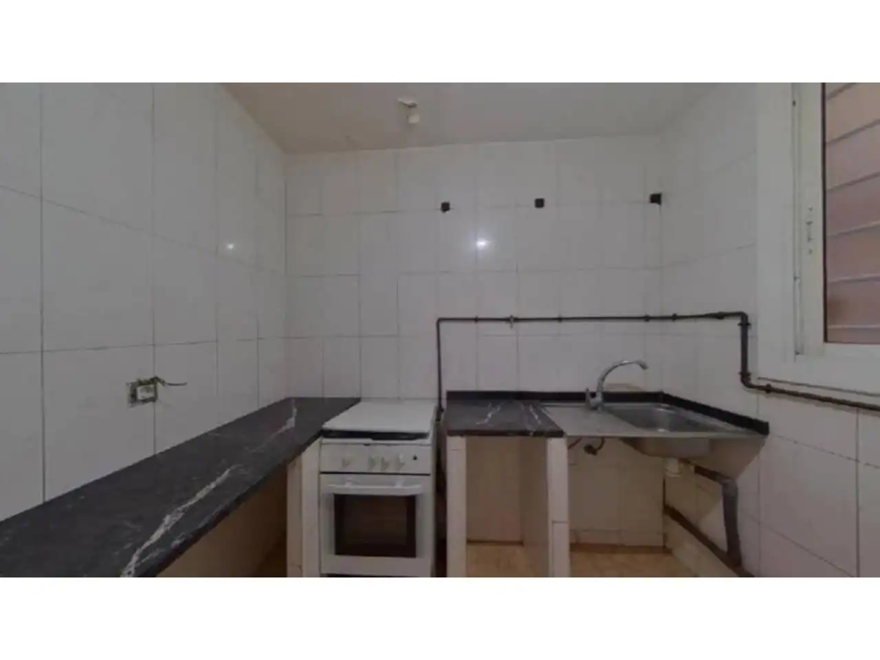 Cuina de Pis en venda en Barcelona amb Terrassa