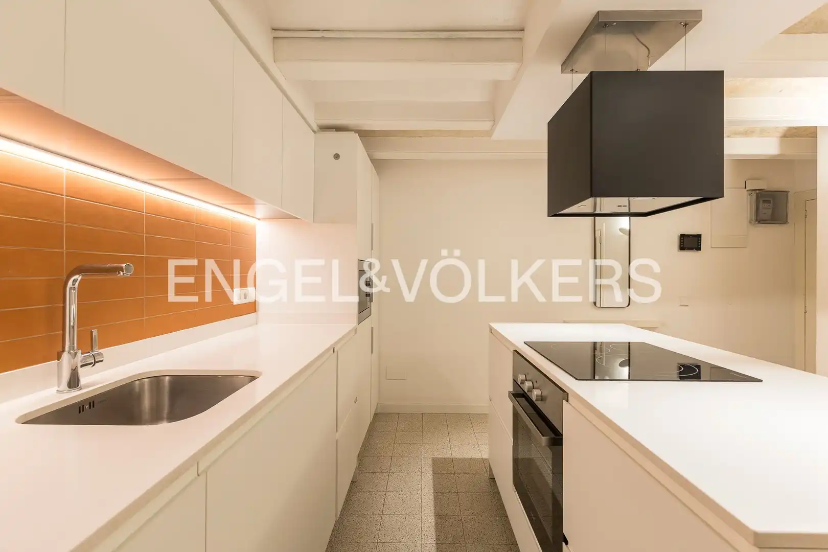 Cocina de Piso en venta en Barcelona con Aire acondicionado, Calefacción y Terraza