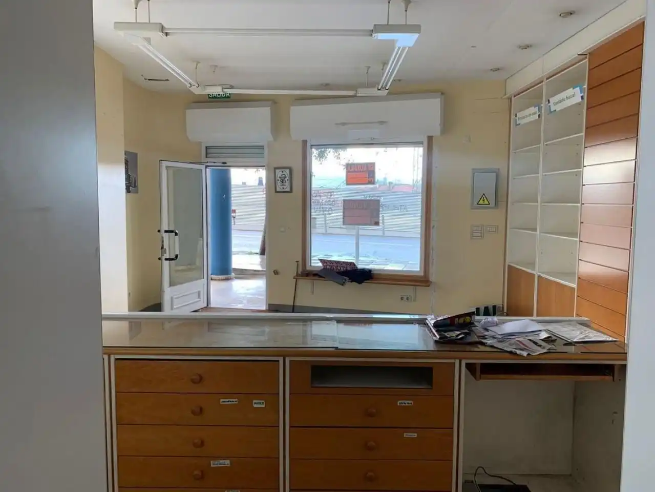 Commercial properties for sale in Tomas Alonso, 185, Coia