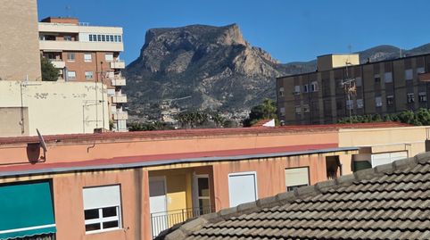 Foto 5 de Piso en venta en Plaza de Toros - Avenida Chapí - Trinquete, Elda