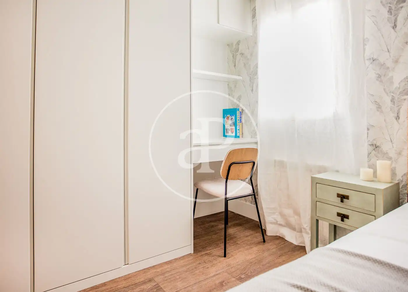 Habitación de Piso de alquiler en Madrid con Aire acondicionado, Calefacción y Amueblado