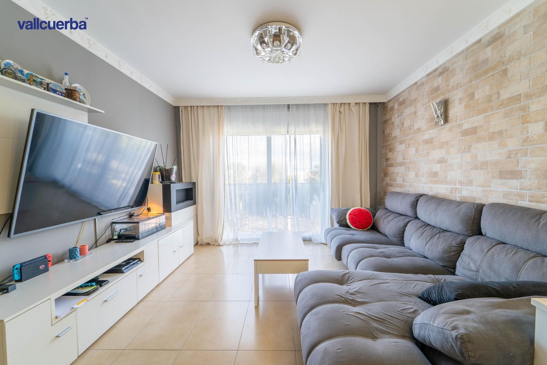 Living room of Flat for sale in La Pobla de Mafumet  with Air Conditioner, Heating and Terrace