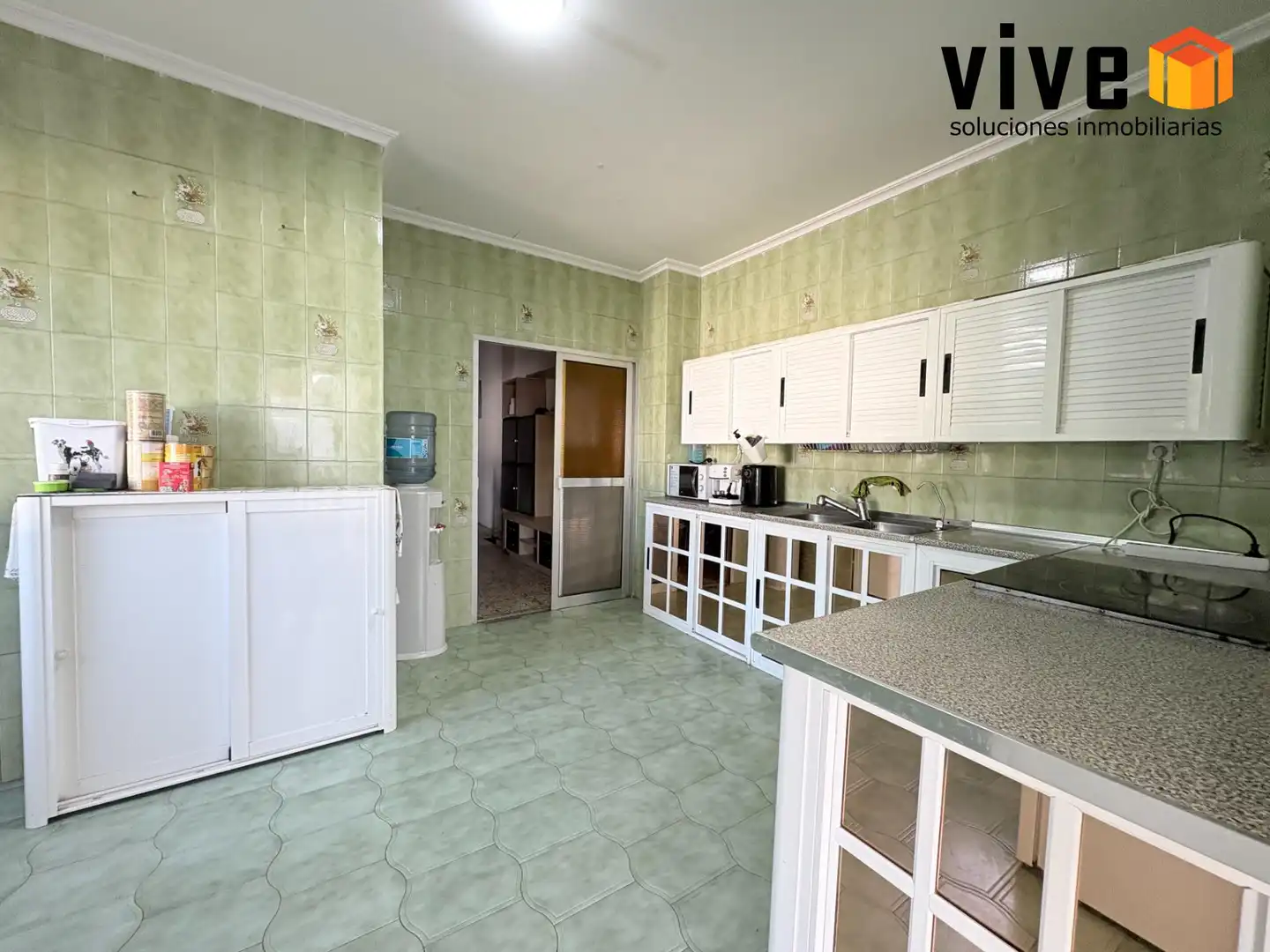 Kitchen of Detached homes for sale in Mairena del Aljarafe  with Air Conditioner, Heating and Private garden