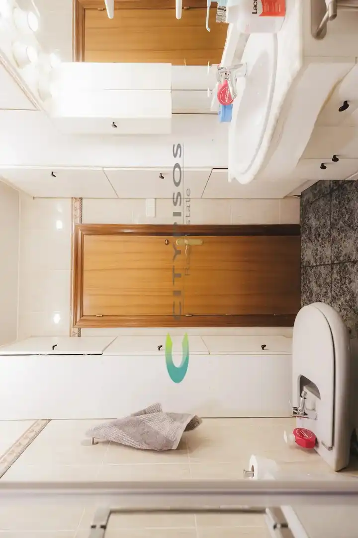 Baño de Piso en venta en Barcelona con Aire acondicionado, Horno y Alarma