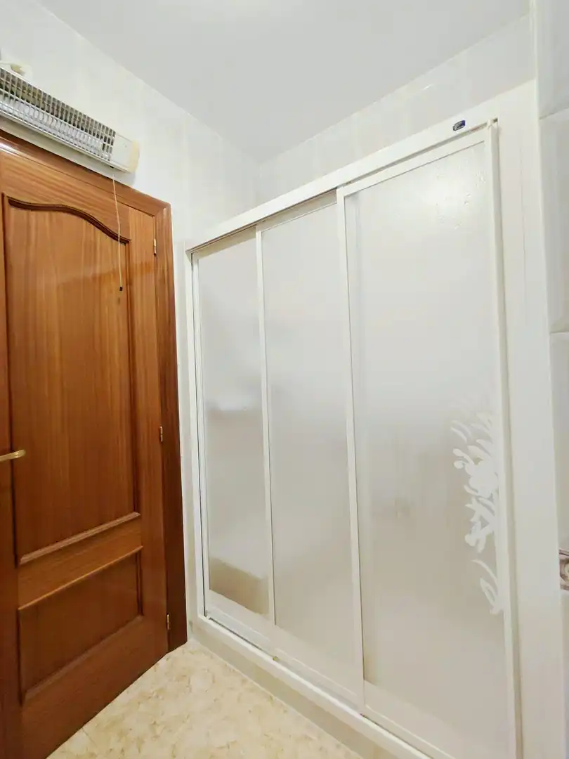 Flat with terrace for sale in Casco Antiguo, imagen 37