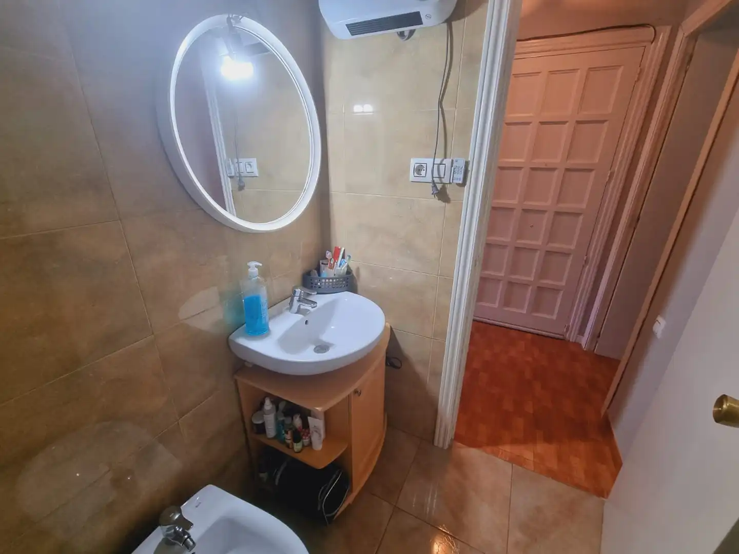 Baño de Piso en venta en Salou con Terraza, Amueblado y Lavadora