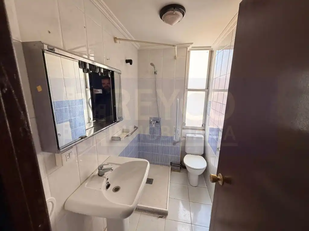 Bany de Apartament en venda en  Logroño