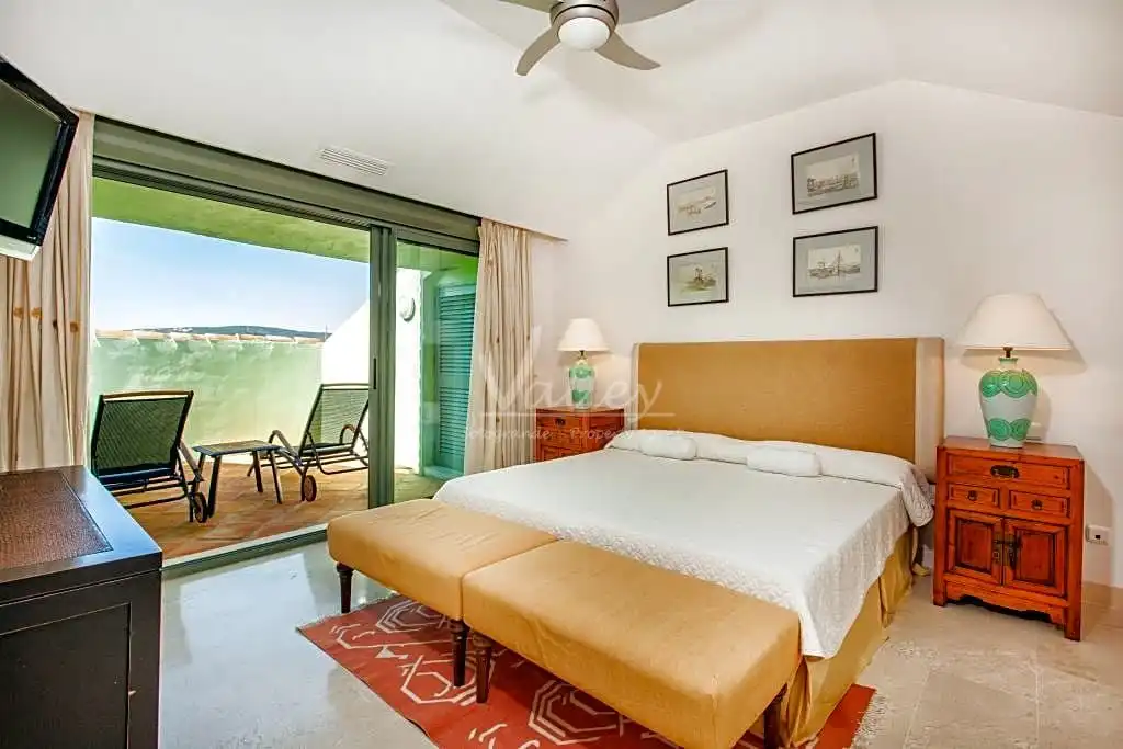 Habitación de Ático de alquiler en Sotogrande con Aire acondicionado, Calefacción y Terraza