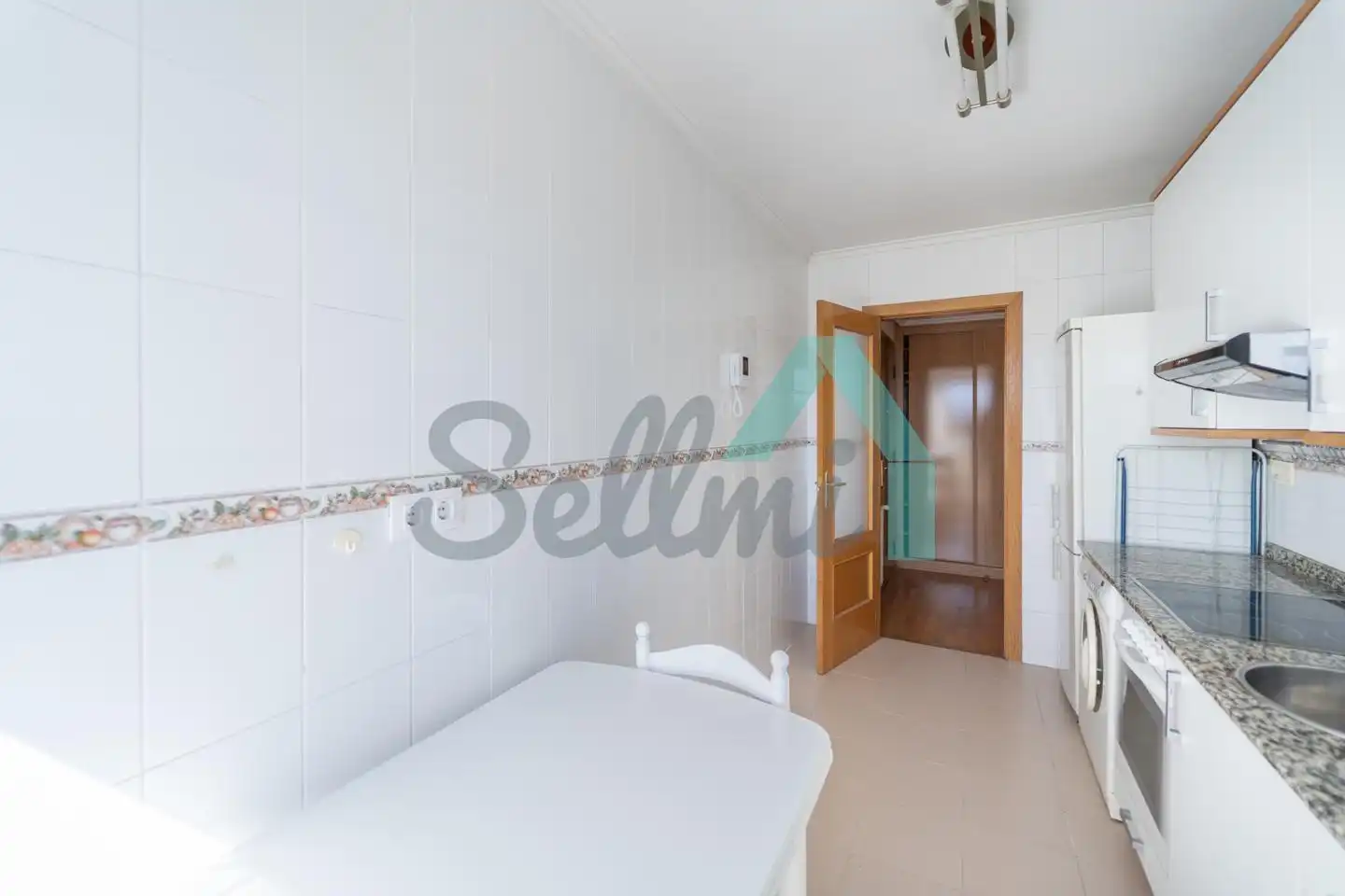 Flat with lift to rent in Calle Juan Antonio Álvarez Rabanal, imagen 9