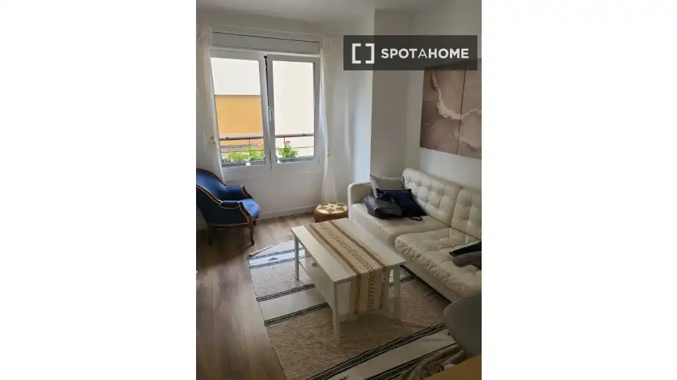 Exterior view of Flat for share in Ciutat Vella