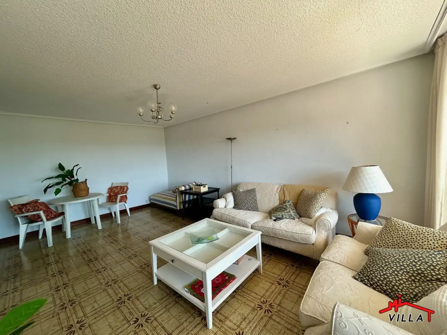 Living room of Flat for sale in Laredo  with Heating, Terrace and Balcony