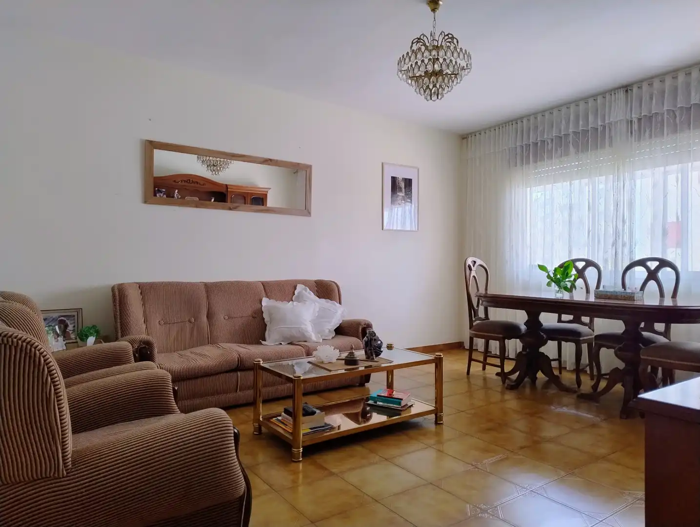 Sala de estar de Piso en venta en Lugo con Terraza, Trastero y Amueblado