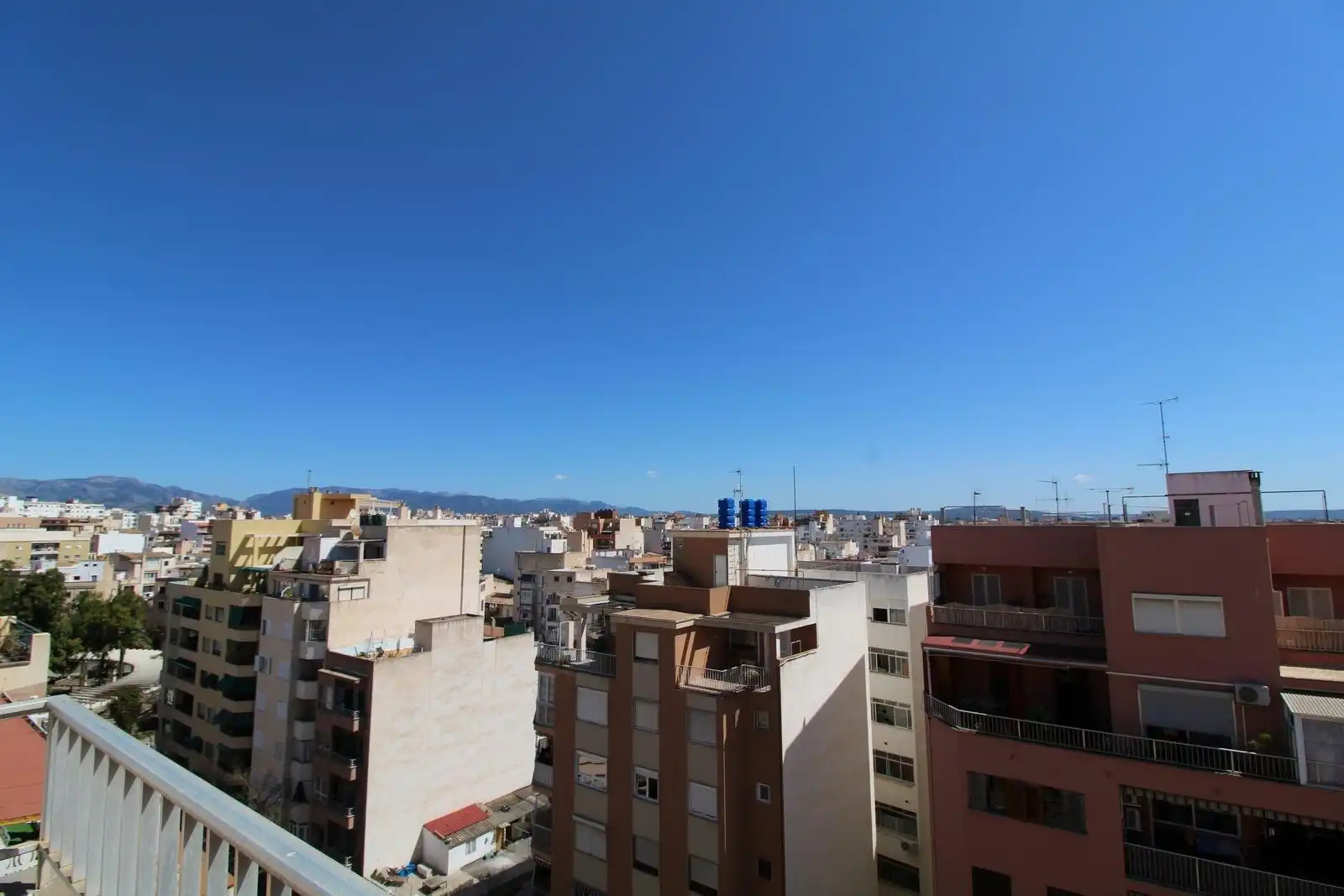 Penthouse with lift for sale in Carrer Carrer de Francesc Barceló i Combis, 5, imagen 3