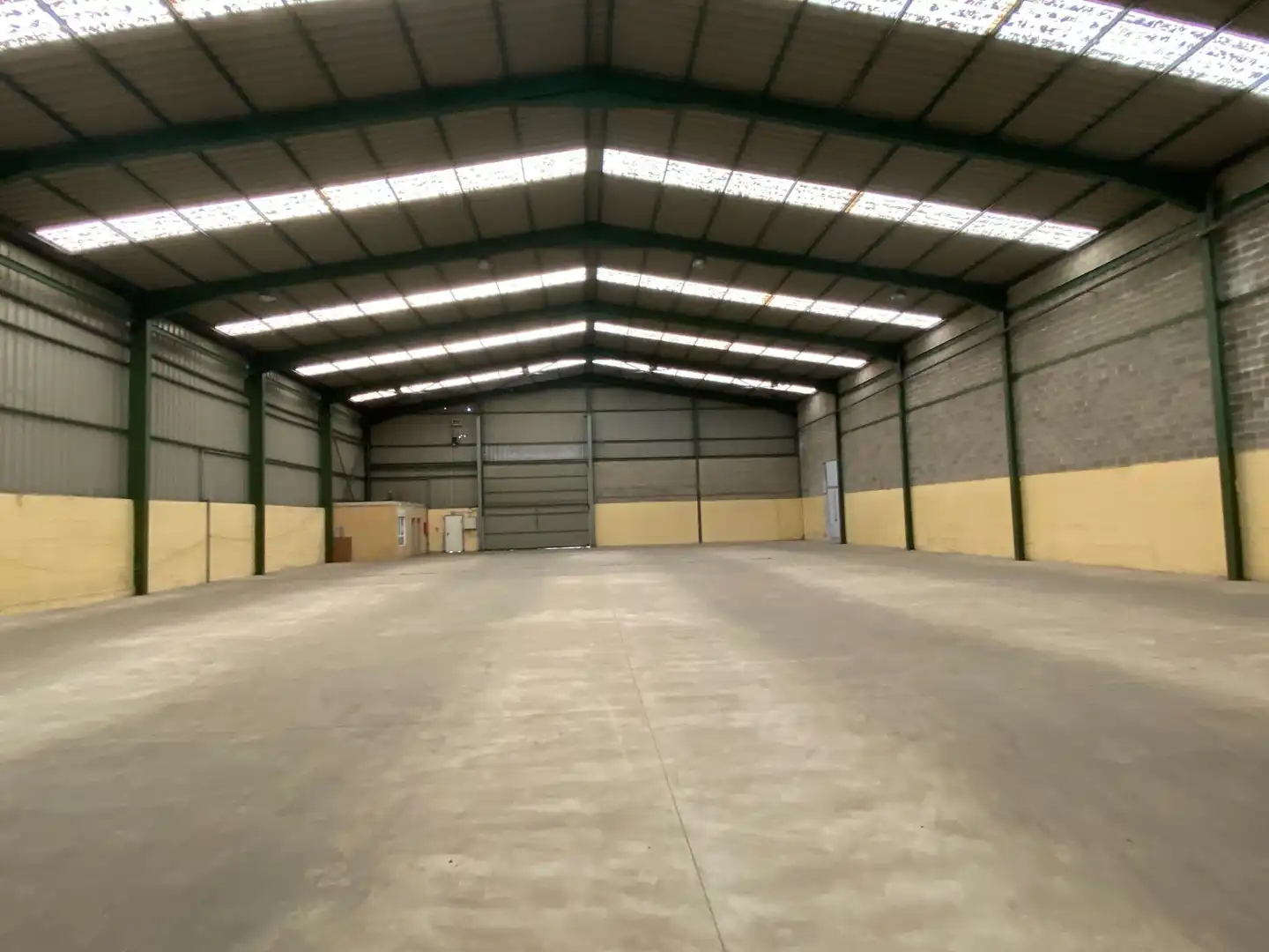 Nave industrial en venta en Camargo