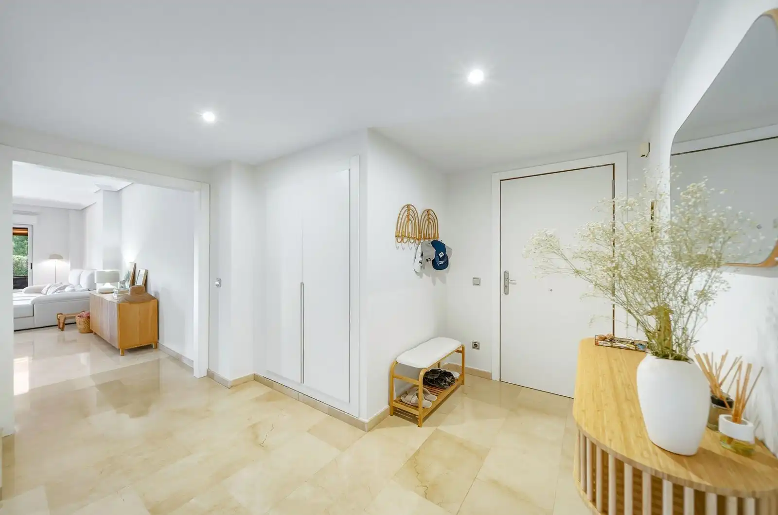 Apartamento con ascensor en venta en Calle Casares Golf Garden 79, imagen 4