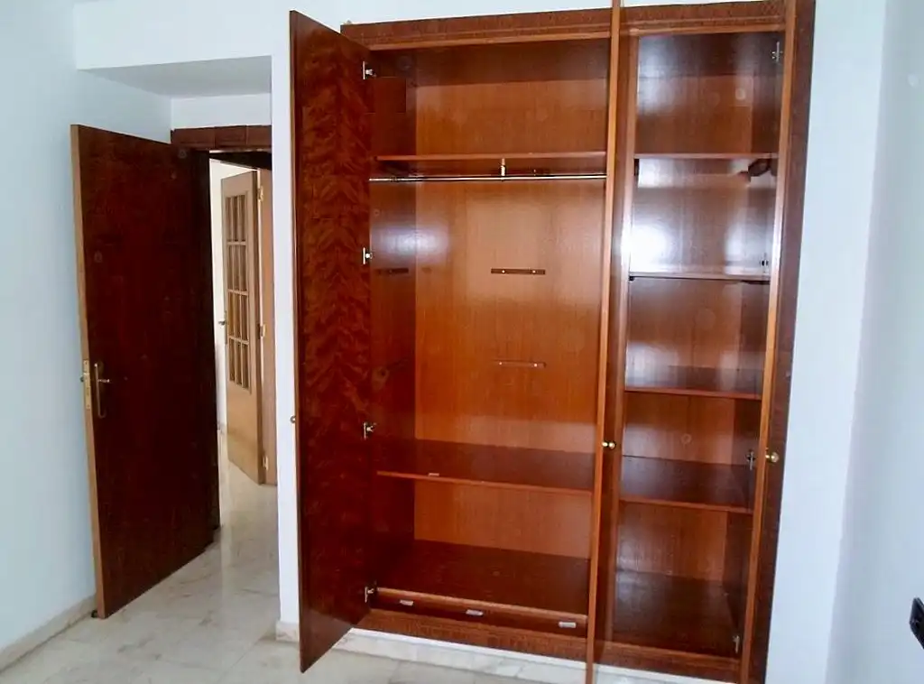 Habitación de Piso de alquiler en Valencia con Aire acondicionado, Calefacción y Amueblado