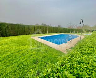 Swimming pool of House or chalet for sale in  Córdoba Capital  with Swimming Pool and Community pool