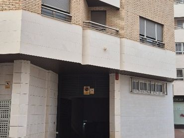 Doble amb ascensor en venda a Calle Feria 135