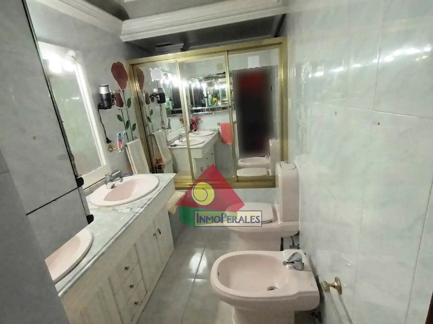 Badezimmer von Wohnung zum Verkauf in Madrid mit Heizung, Parkett und Terrasse