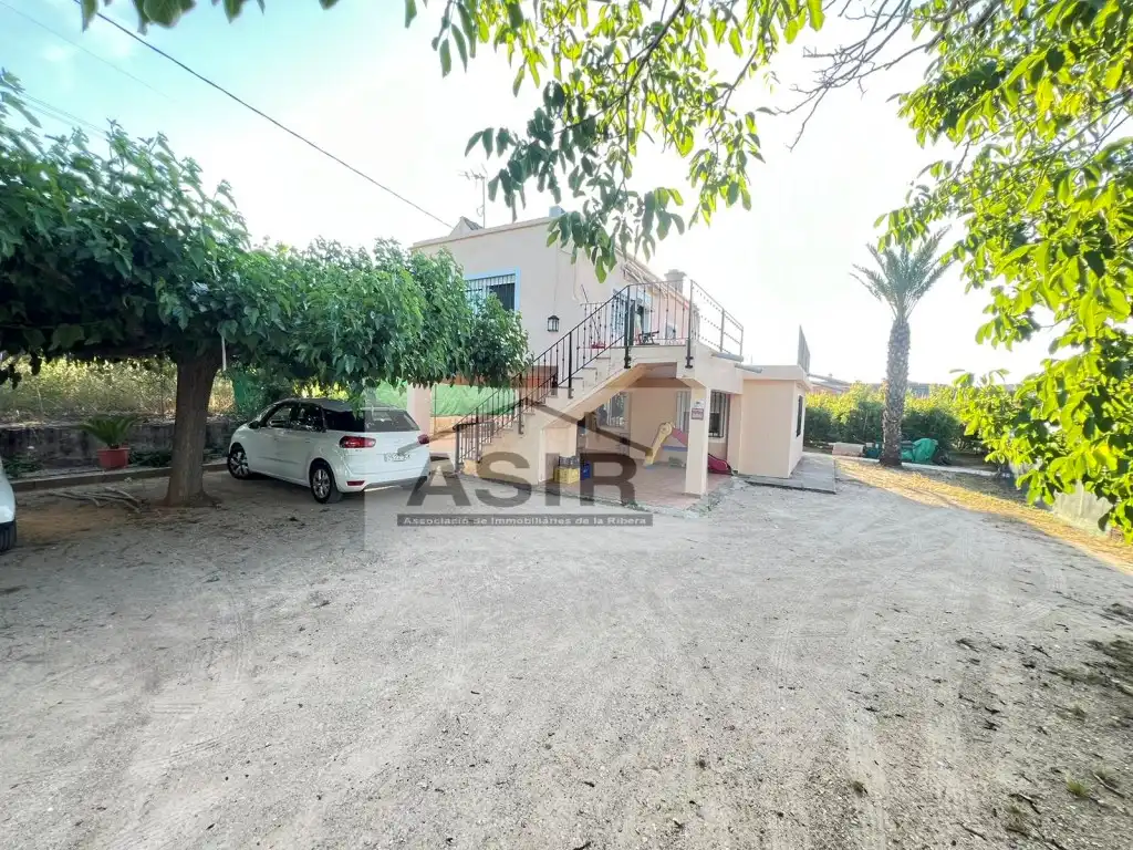 Villa à vendre à Calle Matilde Malo