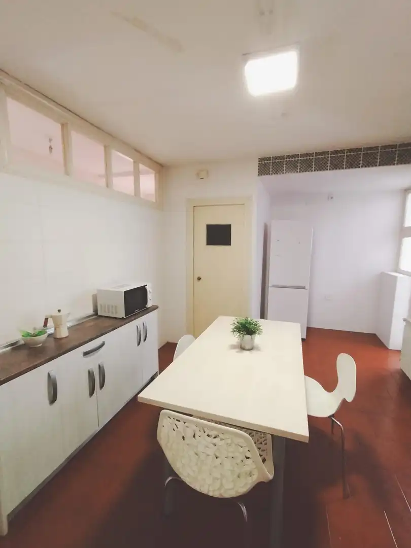 Kitchen of Flat for rent in Salamanca  with Heating, Furnished and Balcony